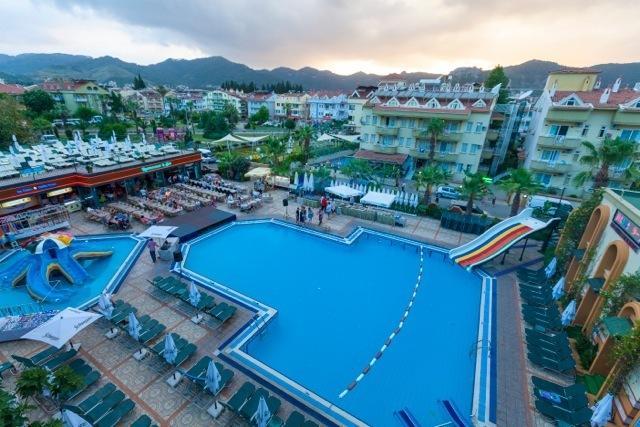 Exelsior Annex Marmaris Quarto foto